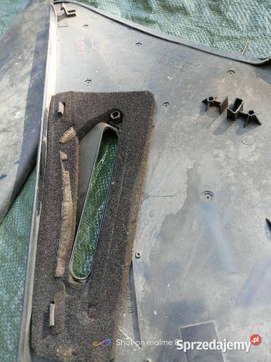 Mercedes W124 osłona słupka tylnego różne kolory Wyposażenie wnętrza Skarżysko-Kamienna