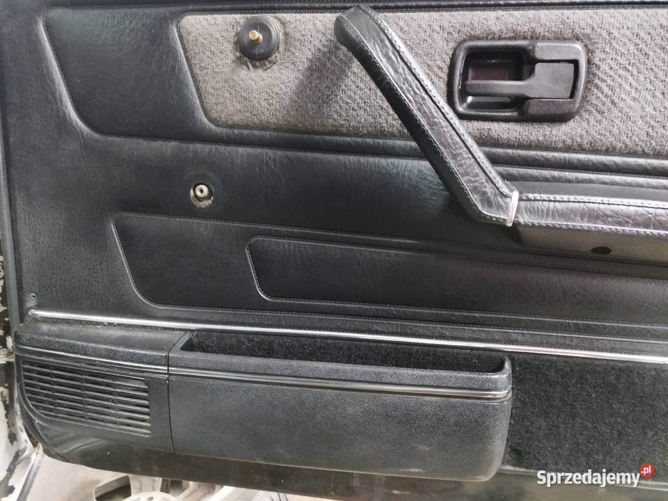 Golf MK1 boczki tapicerki cabrio kieszenie na Części montażowe Zebrzydowice