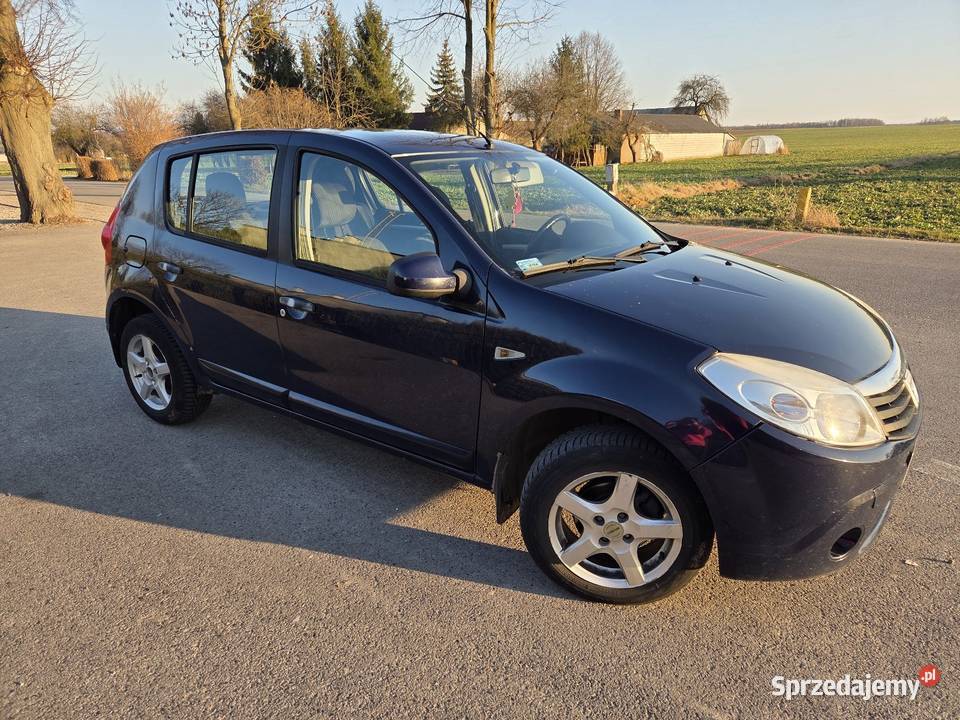 Dacia Sandero 15 DCI 2010r kupiony w polskim salonie Lublin