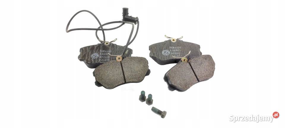 KLOCKI HAMULCOWE PRZÓD ALFA ROMEO 164 FIAT CROMA osobowe