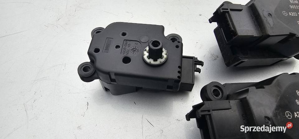 Silniczek nagrzewnicy mercedes w203 w209 wielkopolskie Zbąszyń