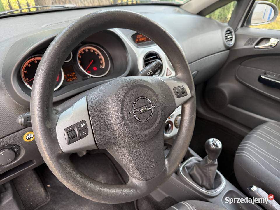 Opel Corsa Niski Przebieg