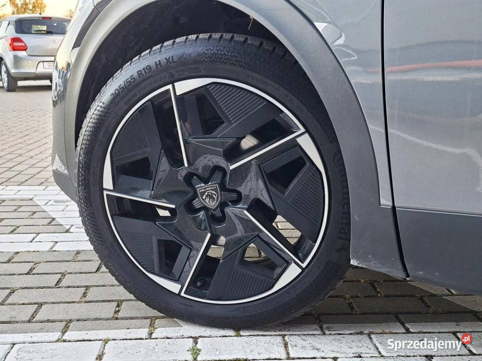 Peugeot 408 2023r FV23 SalonPL FullLED VC3D benzyna Kraków sprzedam