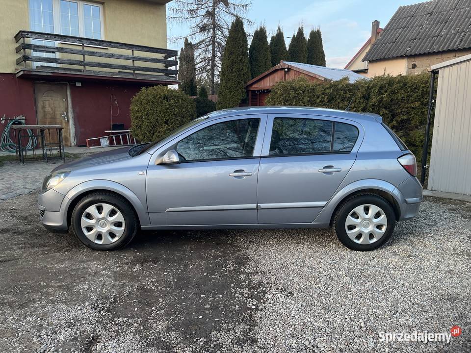 Opel Astra 16 Benzyna Klimatyzacja Rok produkcji 2005 Suwałki