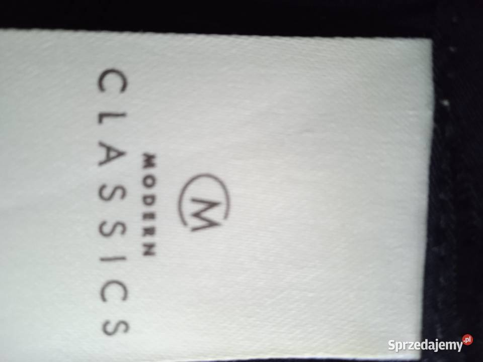 DŁUGA CZARNA HAFTOWANA SUKIENKA r 44 Bez wzoru Piła sprzedam