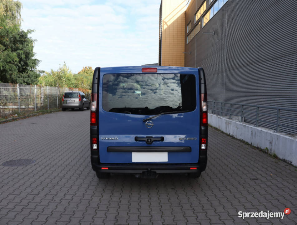 Opel Vivaro 16 BiCDTI komputer pokładowy Piaseczno
