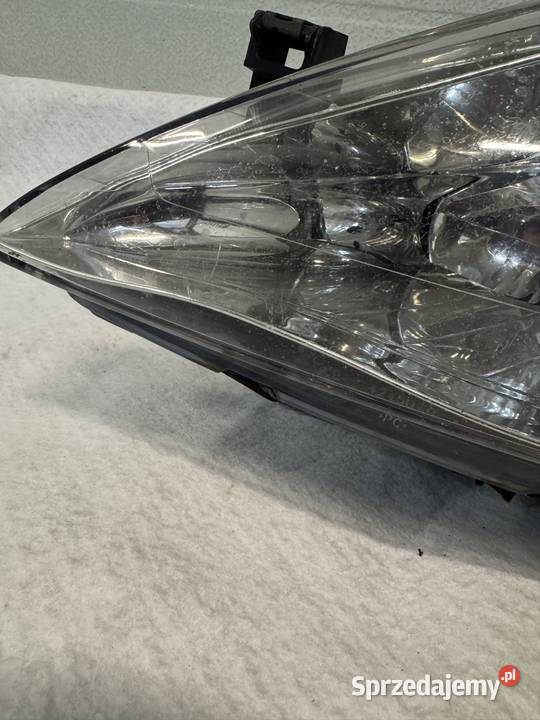 Lampa lewy przód P307 01 Jasienica