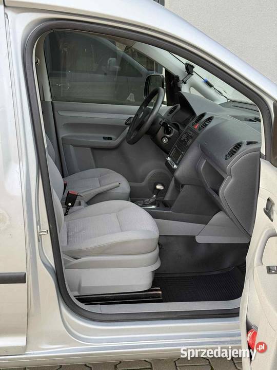 Volkswagen Caddy III 19TDI DSG 2009r Blaszak sprzedam