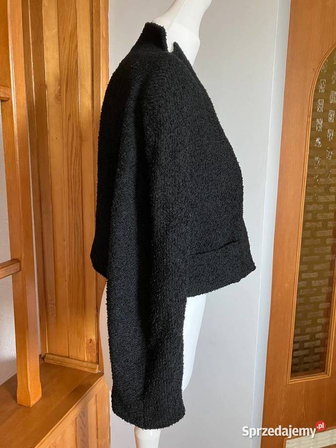 Krótki designerski czarny żakiet vintage wełna Nisko
