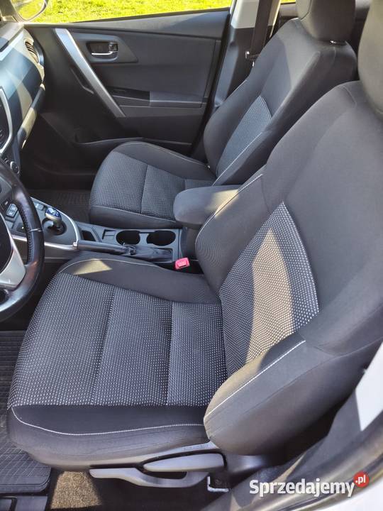 Toyota Auris automatyczna Regimin