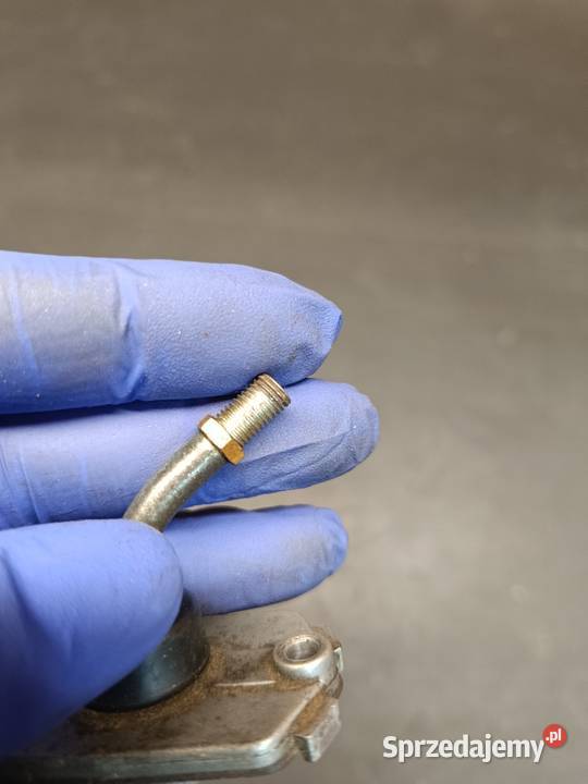 Pokrywa górna dekiel gaźnik mikuni 28 części Gaźniki Gołaczewy