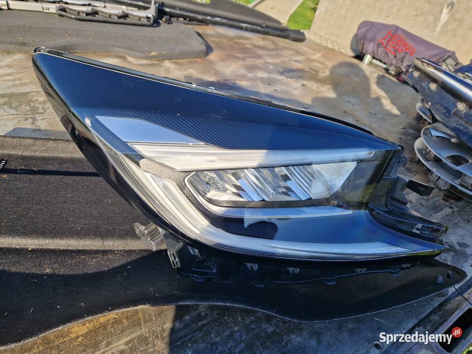 Toyota Aygo X reflektor FULL LED ORG EU Mielec