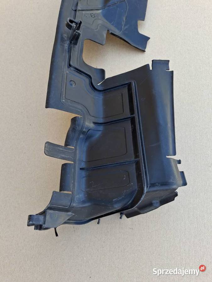 SKODA KAMIQ KIEROWNICA POWIETRZA PRAWA