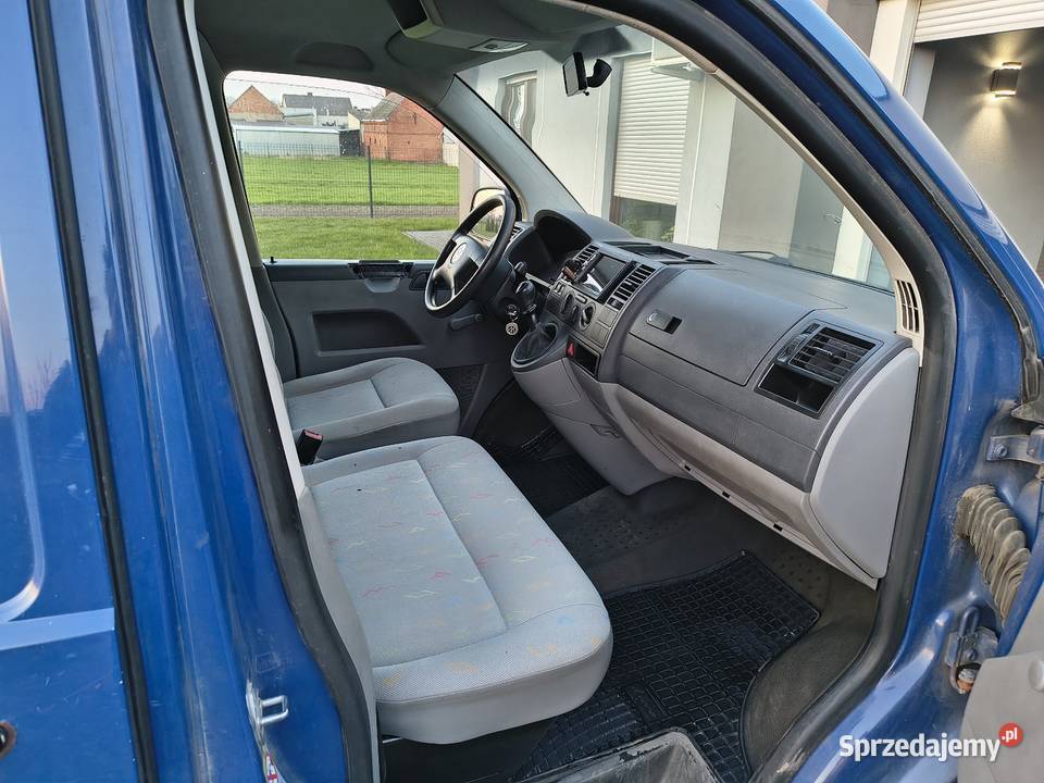 VW Transporter T5 19TDI mały przebieg hak diesel Długie Stare