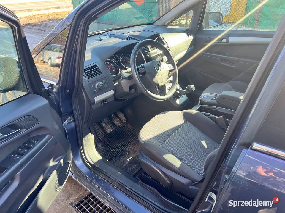 Opel Zafira B 18 Gaz 7osobowy zarejestrowany 140KM Łódź