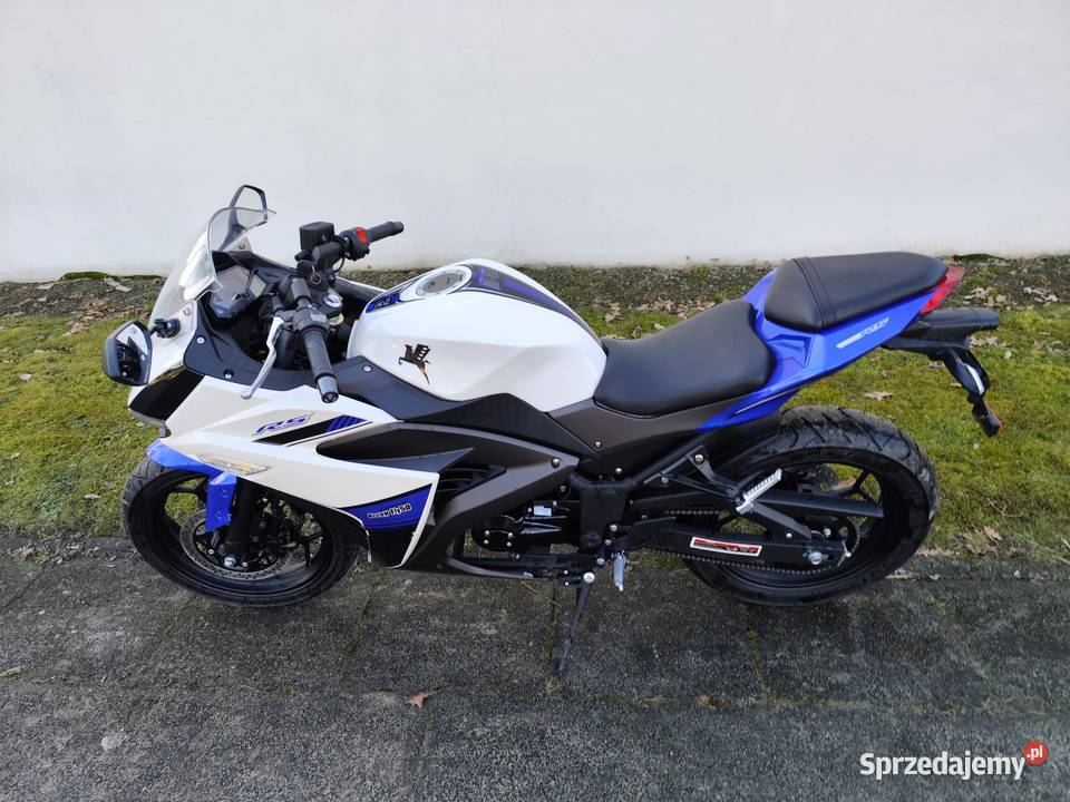 Motorower Arrow Fly 50 RS 2022 NOWY Gwarancja Rok produkcji 2022 Pilzno