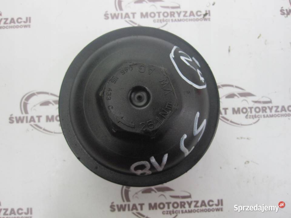 VW PASSAT 20 TDI 09r pokrywa filtra oleju