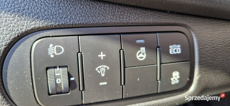 Kia Carens opis 7 osob W podanej Roczna 4/5 Mysłowice sprzedam