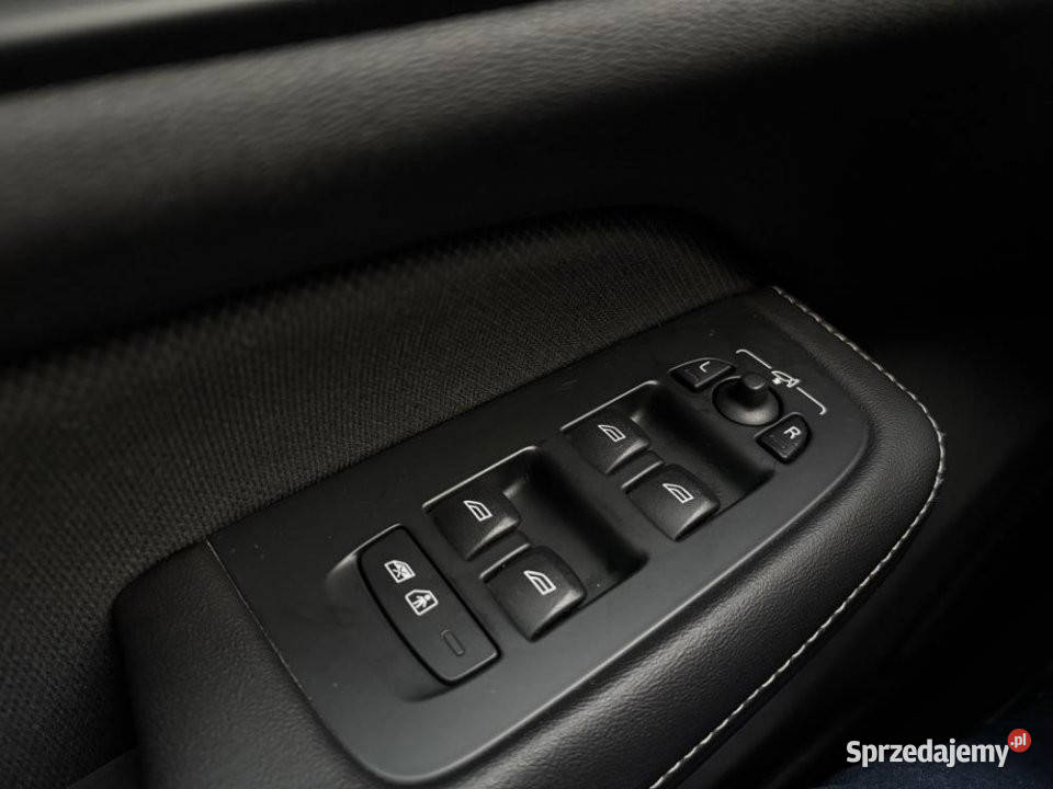 Volvo V60 2020r Pilot Assist ACC Podgrzew Fotele mazowieckie Warszawa sprzedam