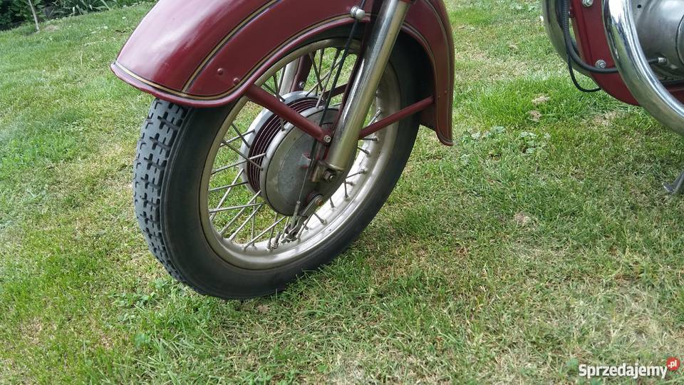 Jawa 353 250ccm bordowy