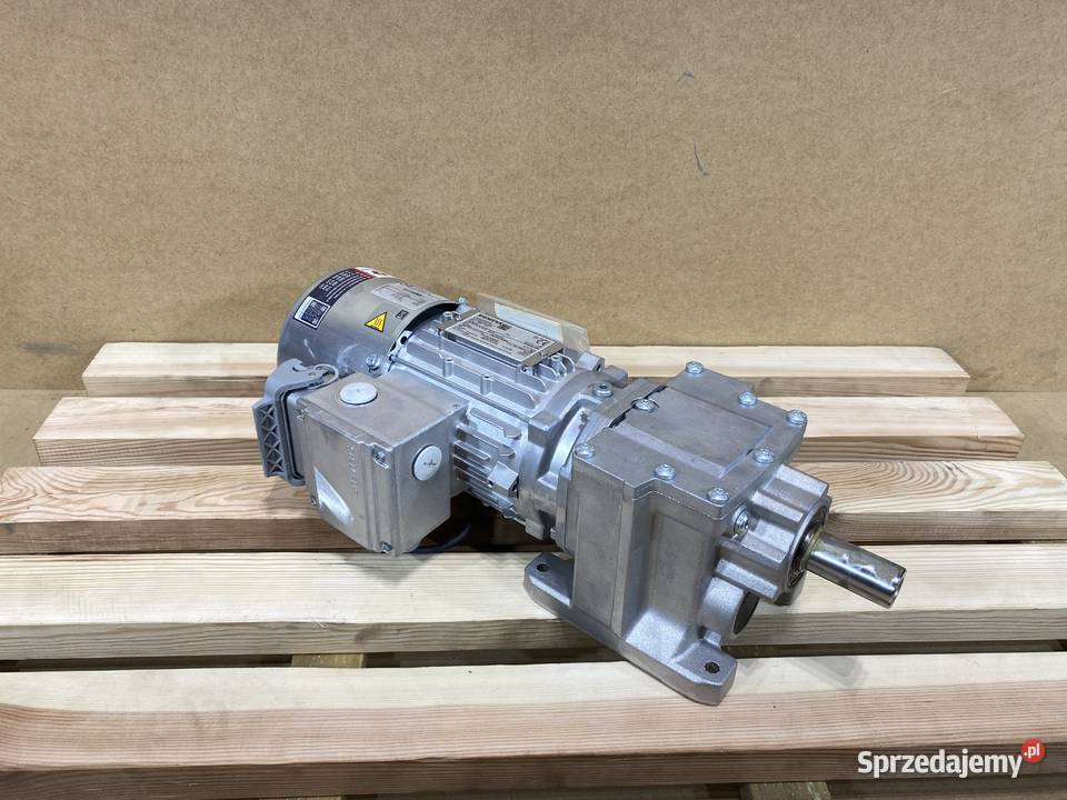motoreduktor przekładnia 037kW 611obr 3fazowy Pigża