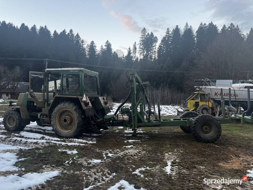 Ciągnik Fortschritt ZT 323 Z przyczepą leśną HDS Kołonice