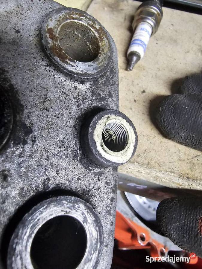 Suzuki RG 80 głowica pokrywa górna silnika dolnośląskie Jelenia Góra sprzedam