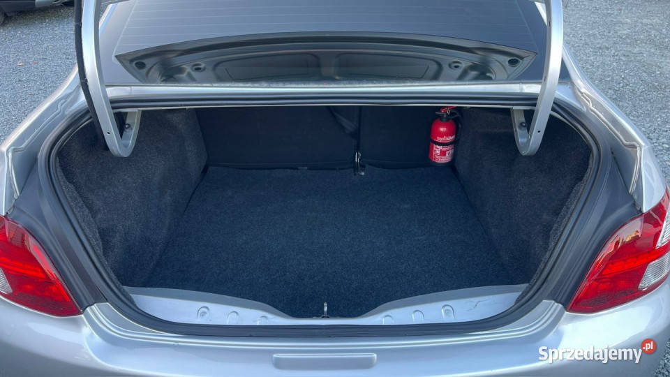 Peugeot 301 Benzyna Salon Polska Zarejestrowany benzyna 301 Elbląg