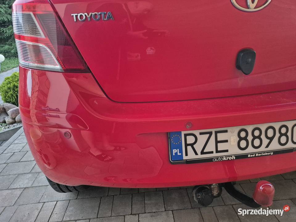 Toyota Yaris 4D4 2011 stan igła sprzedam