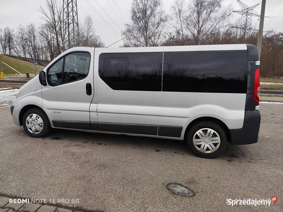 Renault Trafic Passanger Long 9 osob Katowice sprzedam
