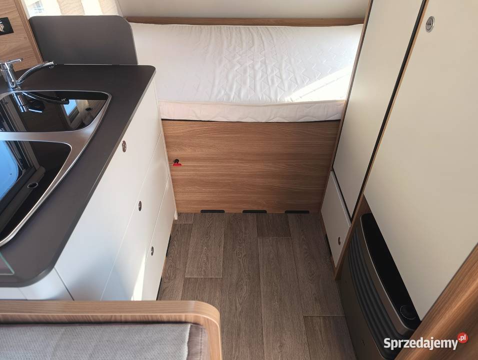 Przyczepa kempingowa Burstner Premio 395 Mover Bliżyn