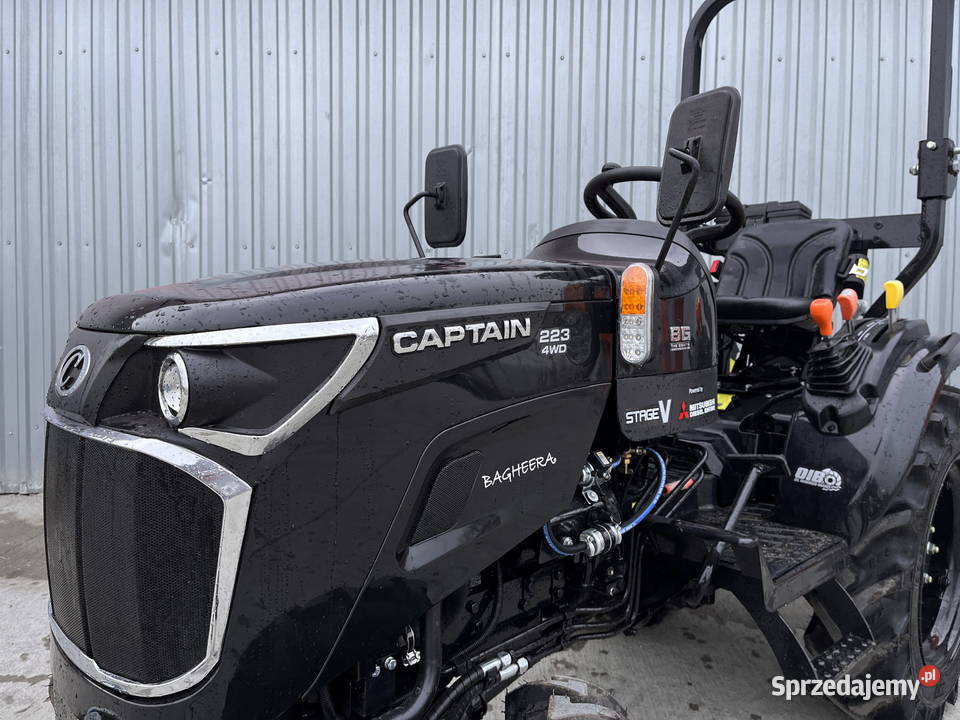 Captain 223 traktor ciągnik NOWY silnik