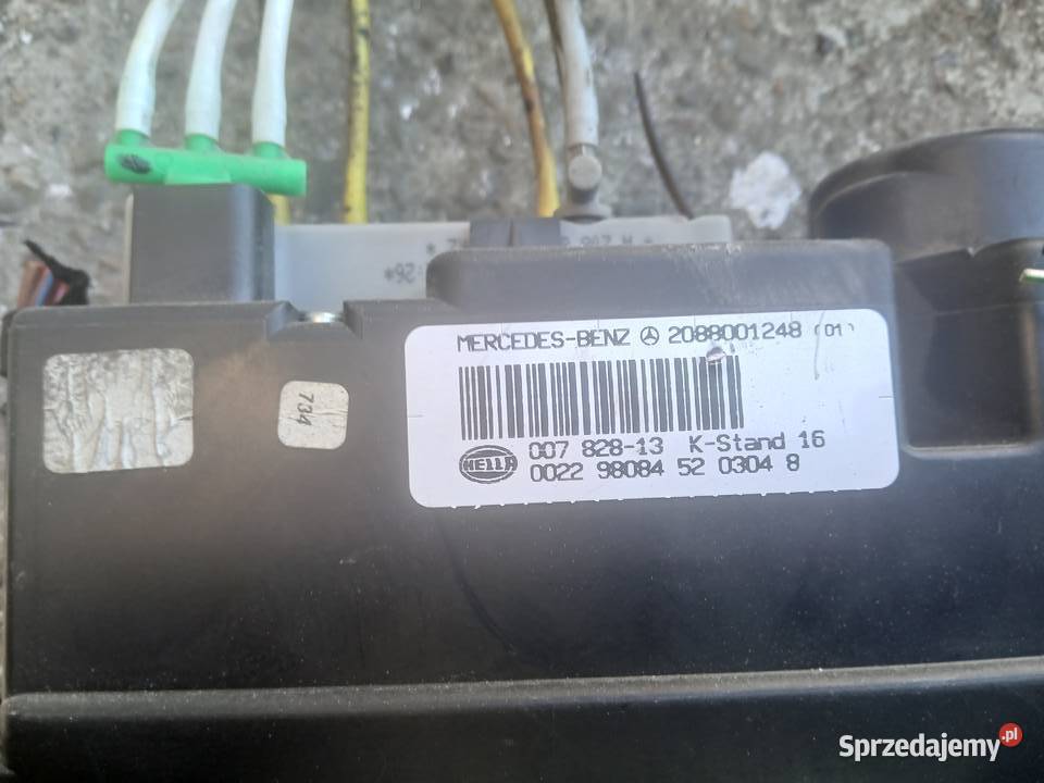 2088001248 Pompka centralnego Mercedes Części samochodowe małopolskie