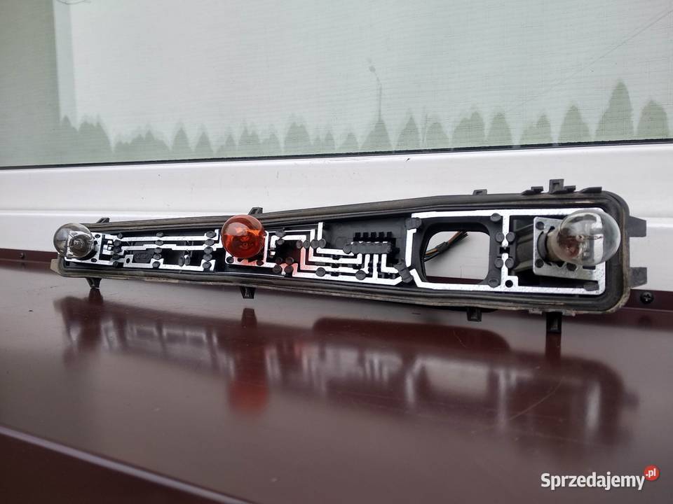 Ford Fiesta MK5 3d wkład oprawka lampy tył osobowe Sieradz sprzedam