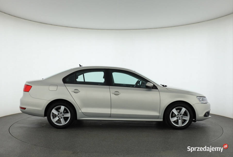 VW Jetta 12 TSI 186548km Piaseczno