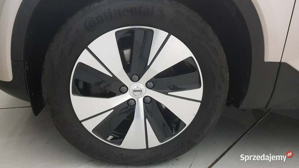 Volvo XC 40 B3 Core Z Polskiego Salonu Faktura Warszawa sprzedam