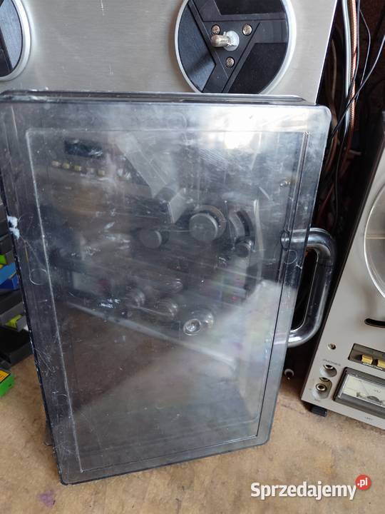 palstikowy pojemnikwalizka na kasety Stargard