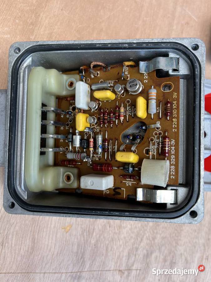 BMW E9 CS E24 moduł zapłonu mazowieckie Stare Babice
