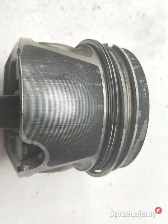 TŁOK KORBOWÓD 20 TDI Audi A4 III 20042008 B7