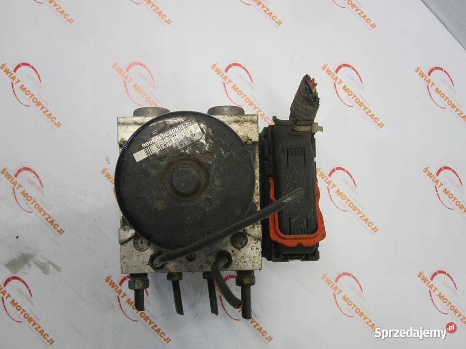 OUTLANDER LIFT II 11r pompa ABS 4670A552 sprzedam