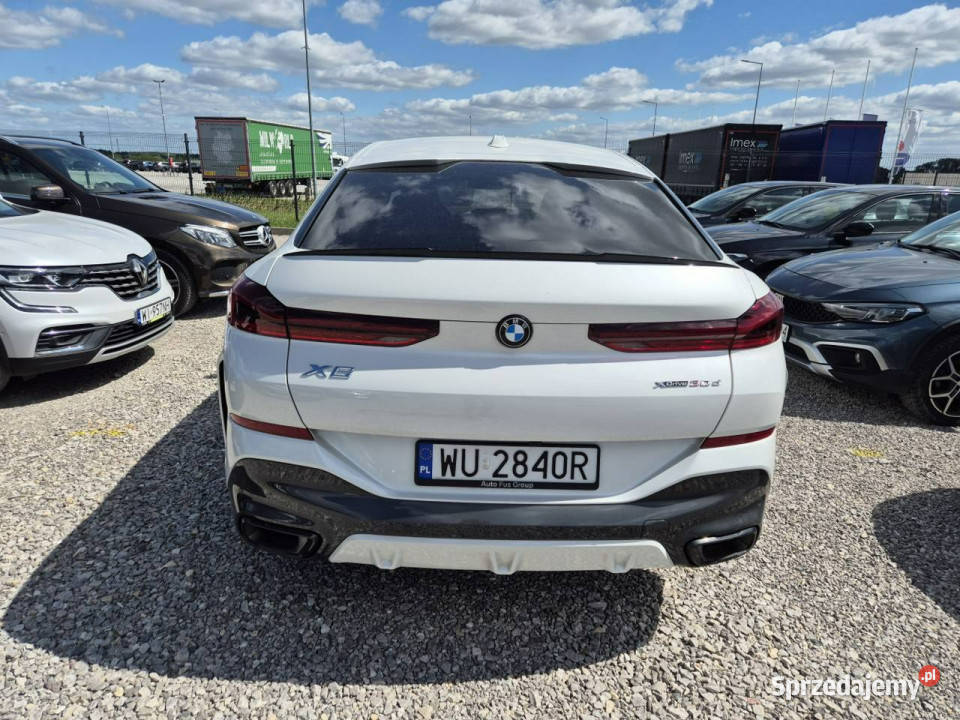 BMW X6 G06 2019 Komorniki