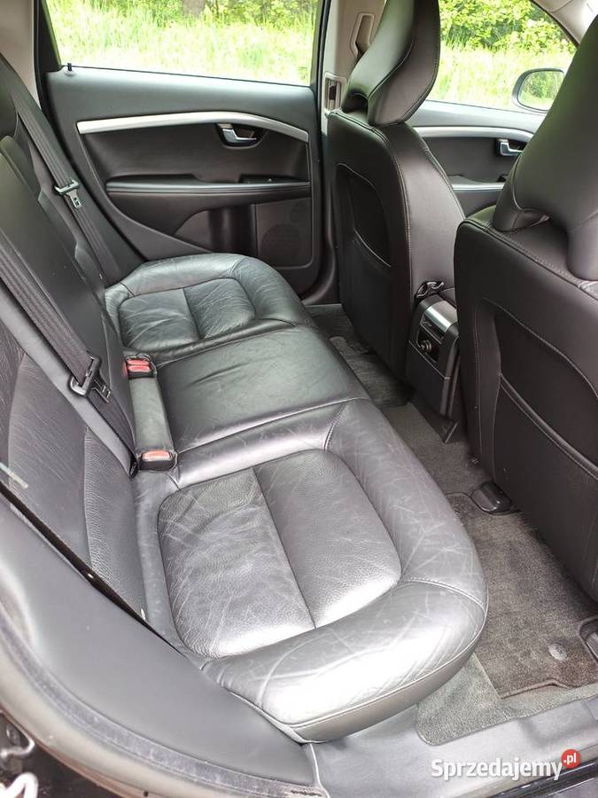 Volvo V70 Momentum 2013 D4 20 diesel 163 5 Toruń