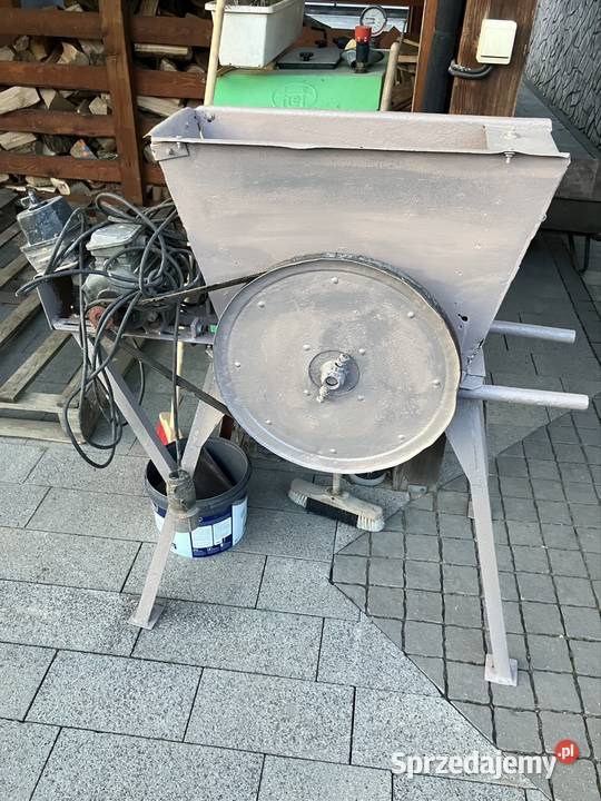 Zdrabniasz Bartosz z silnikiem elektrycznym