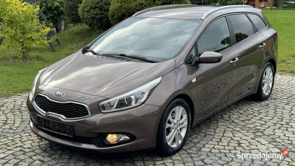 Kia Ceed 16 Benz 135 z Niemiec Nawigacja Pakiet Strzegom