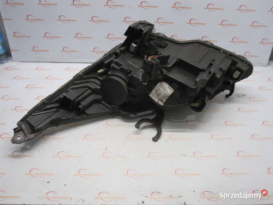 PEUGEOT 3008 lampa prawa przód 9685472680 ANGLIK Kielce
