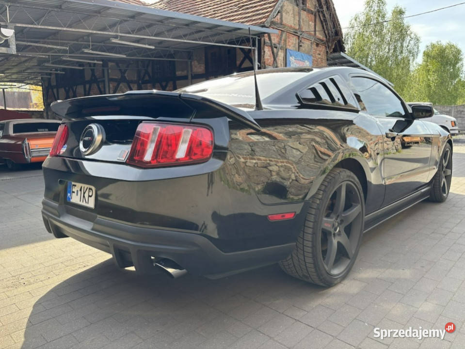 Ford Mustang Ford Mustang GT Roush 427 R czarny