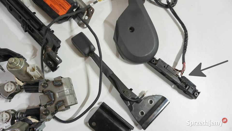 PANEL PRZYCISKÓW FOTEL KIEROWCY INFINITI FX45 Nowy Tomyśl sprzedam