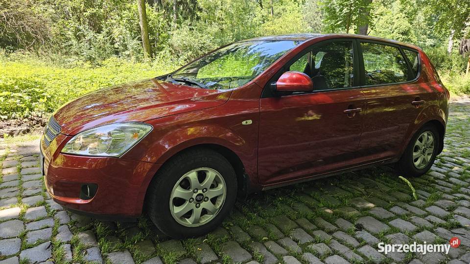 Kia Ceed 2007 16 benzyna 122 salonowy zadbany Cee'd sprzedam