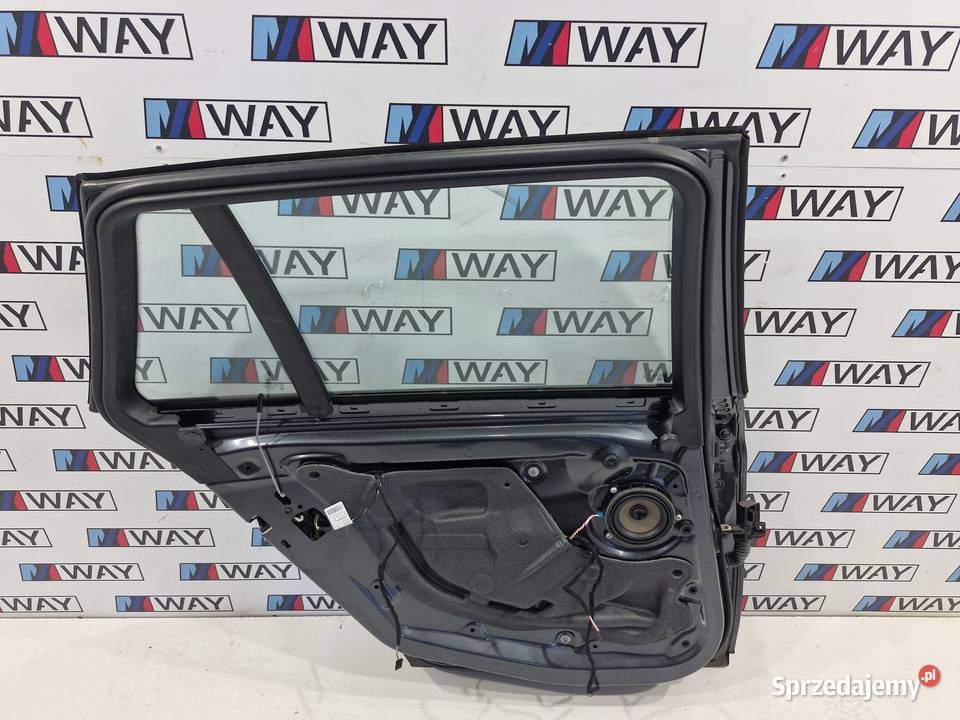 BMW 3 F31 DRZWI LEWE LEWY TYŁ KOMPLETNE B39