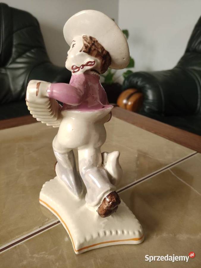 Figurka porcelanowa Grajek Z Buksowicz STEATYT